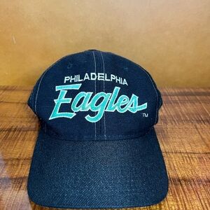 Philadelphia Eagles Black Cap